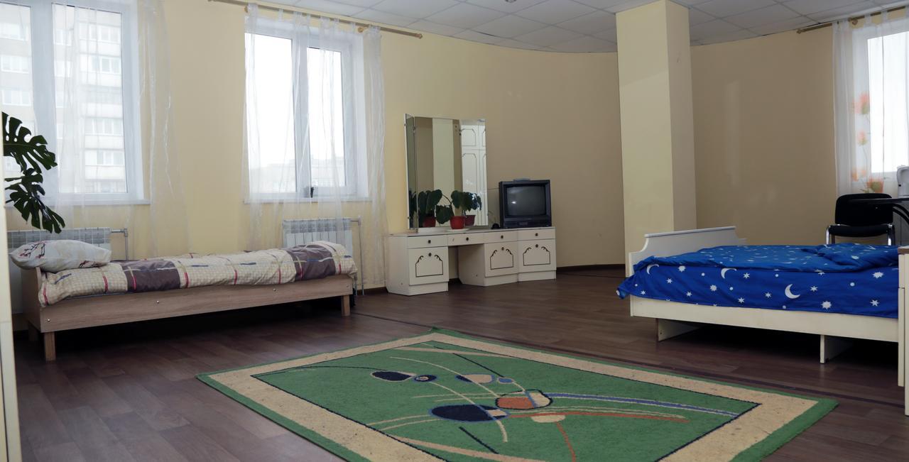 Hostel Raduga Kiev Exterior foto